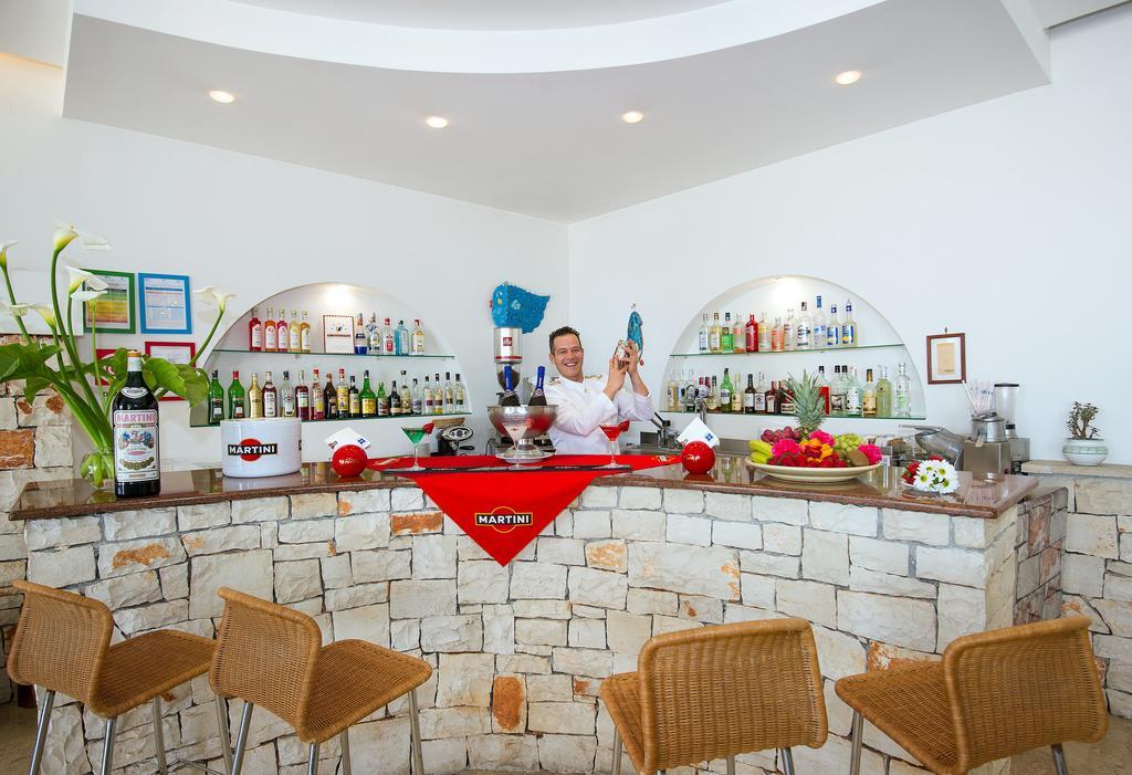 Hotel Terminal - Caroli Hotels Santa Maria di Leuca Eksteriør billede